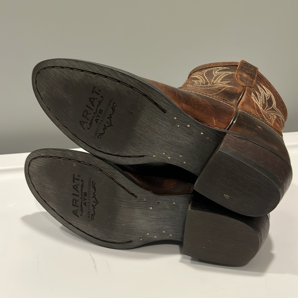 Ariat Brown Western Boots - Picture 5 of 9